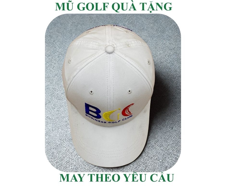 Mu Golf Qua Tang May Theo Yeu Cau (1)